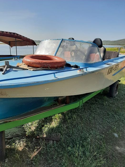 Продам катер Амур