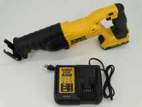 Dewalt DCS 380 / 2.0 ah - Саблен трион