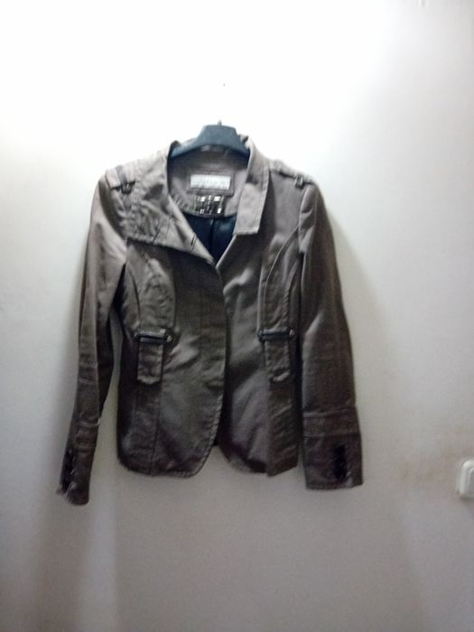 Cardigan Zara Women și Zara Basic
