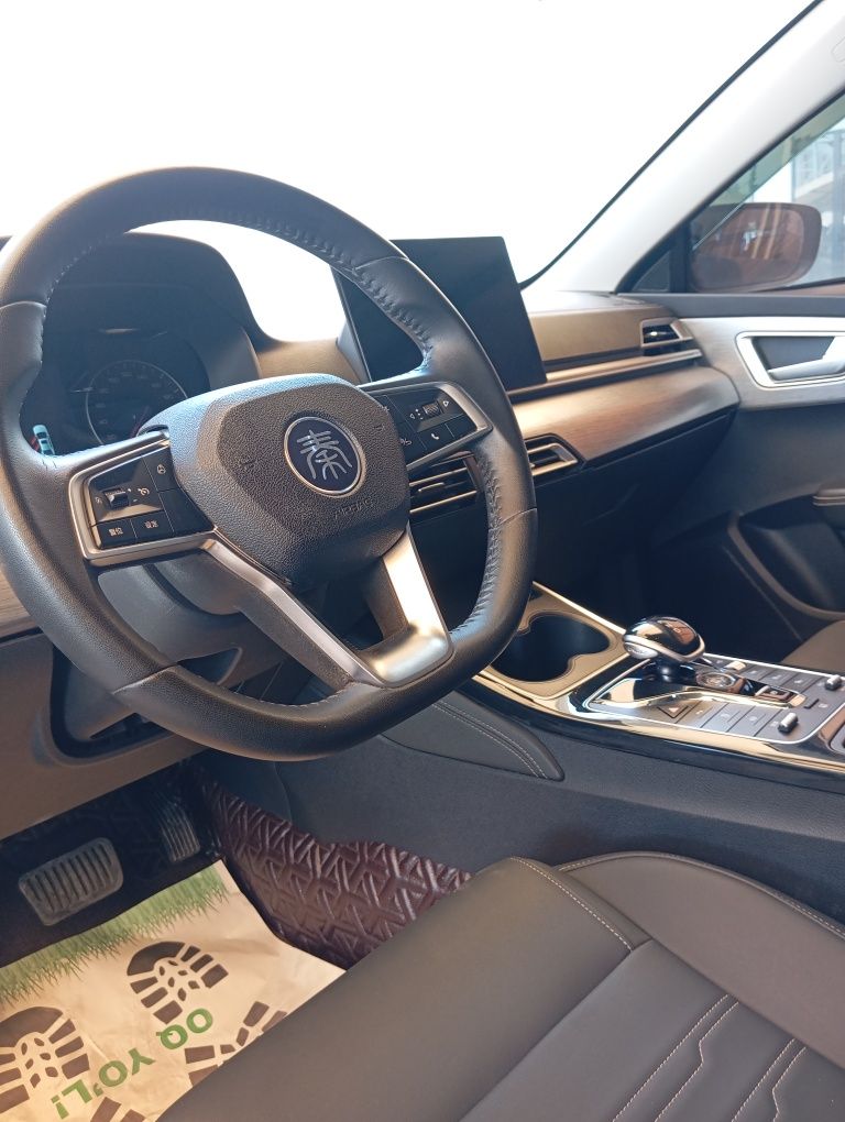 BYD Qing 2023 y. Holati yaxshi