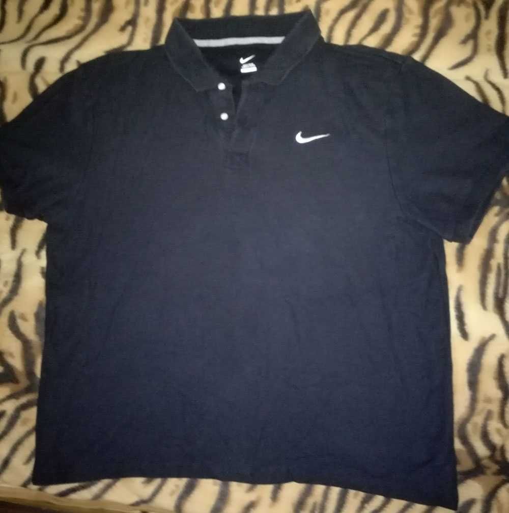 NIKE/НАЙК-Две Черни Оригинални Тениски-Блузи с Яка NIKE/НАЙК !
