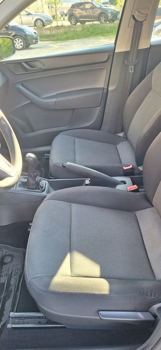 SKODA RAPID 1600 cm³ DIESEL 2015