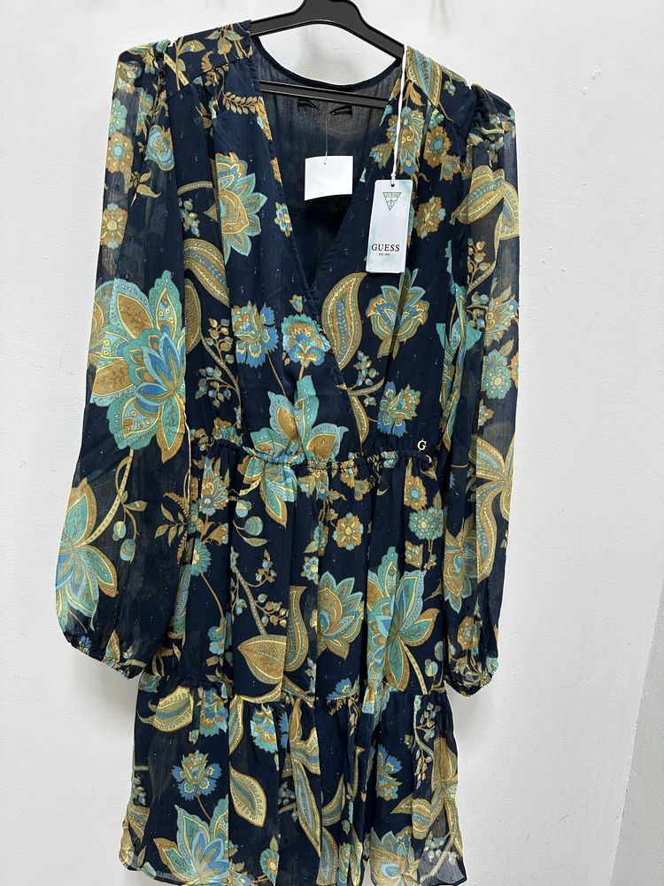 Рокля Guess чисто нова няколко модела