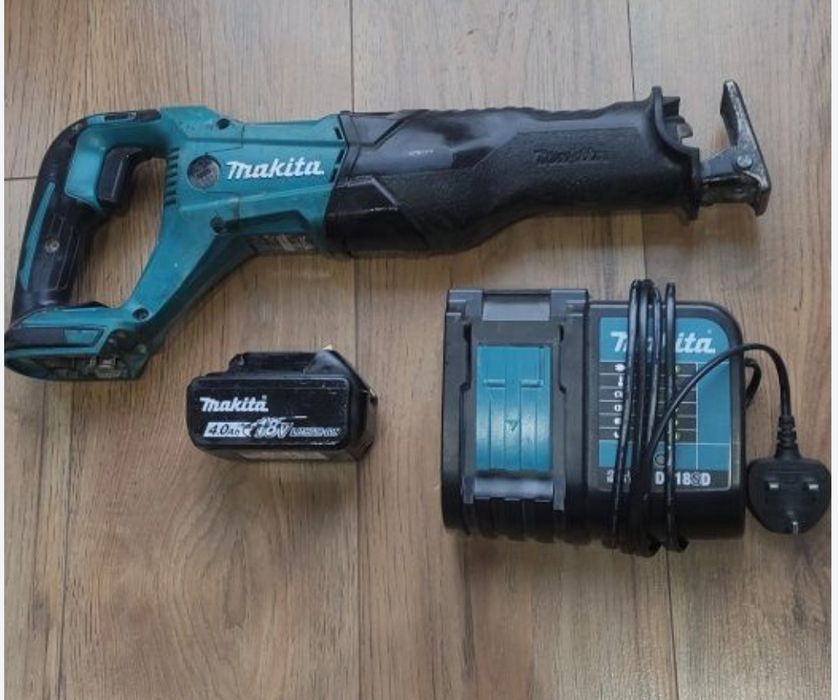 Шлайф ръчен циркуляр трион Макита Makita 18v