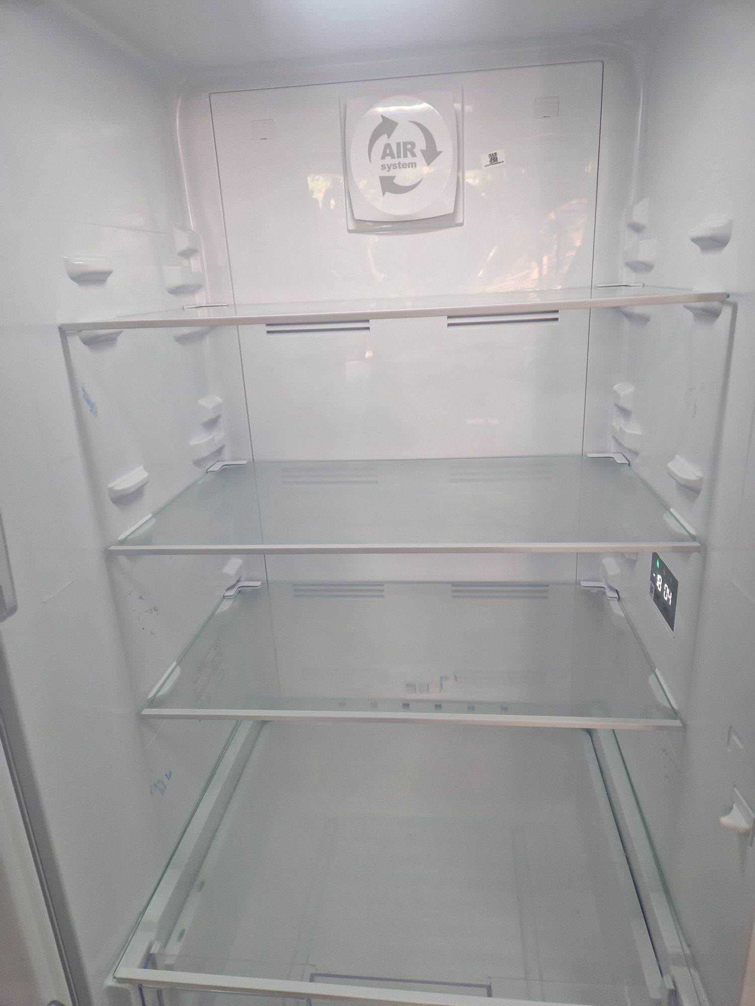 Хладилник с фризер Gram A++ No Frost