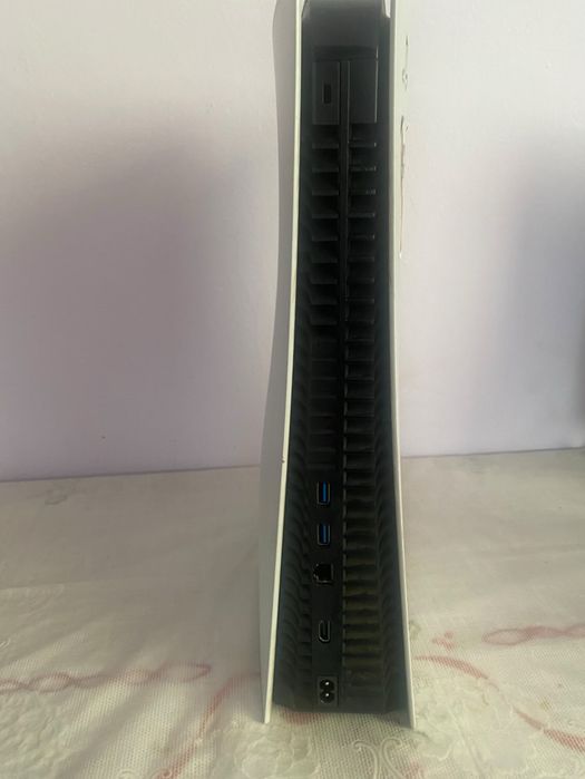 Playstation 5 Disk Edition 700GB cu FC24