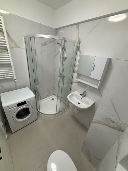 Apartament la parter cu o camera, loc parcare inclus