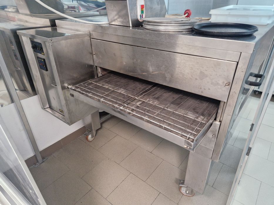 Cuptoare pizza banda sau  44, la.380v, 2 nivele, electrice