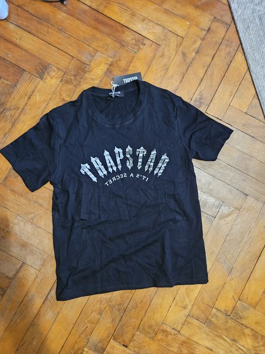 Тениска на Trapstar