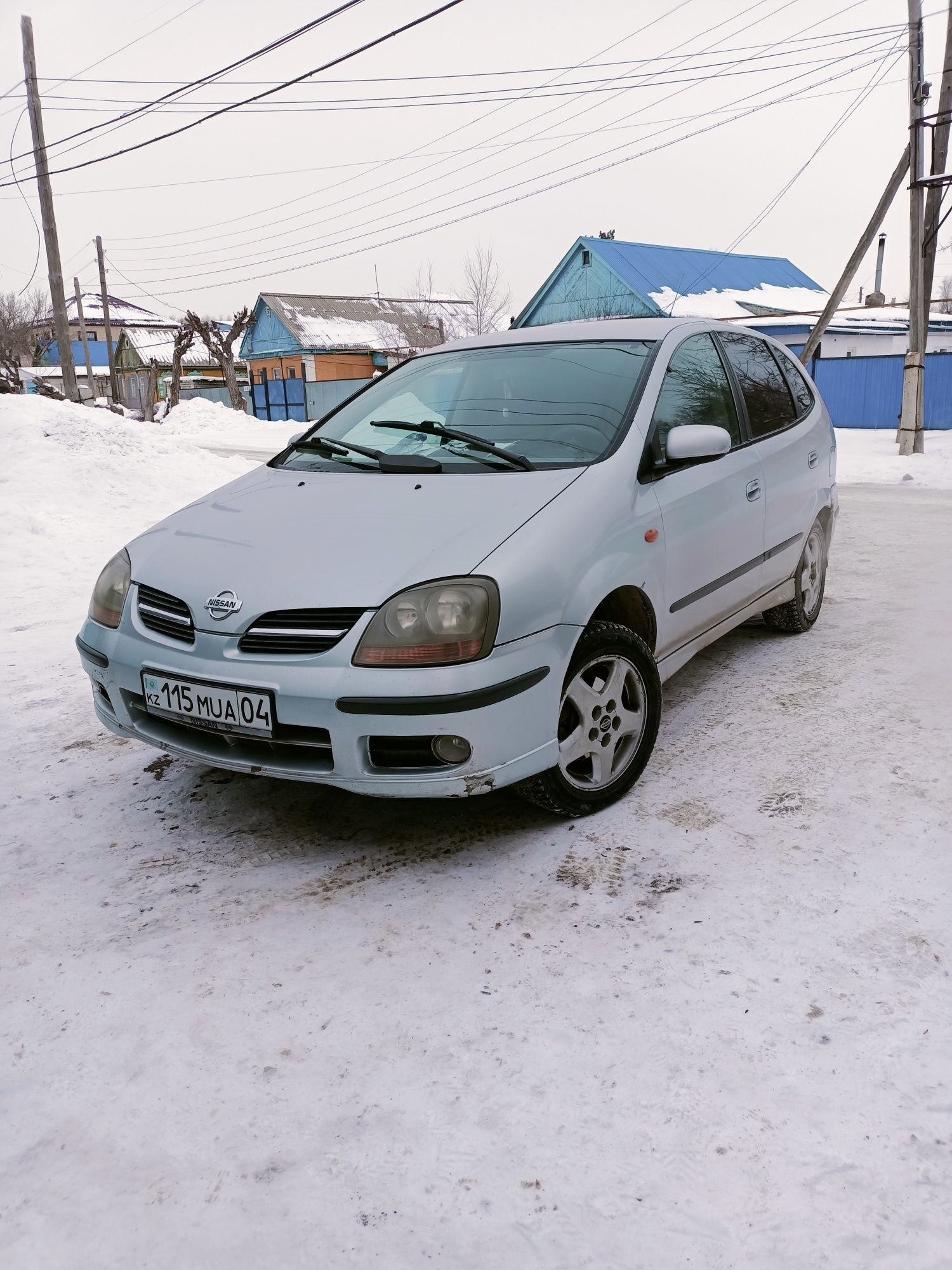 Продам Ниссан Альмера Тино возможно вариант