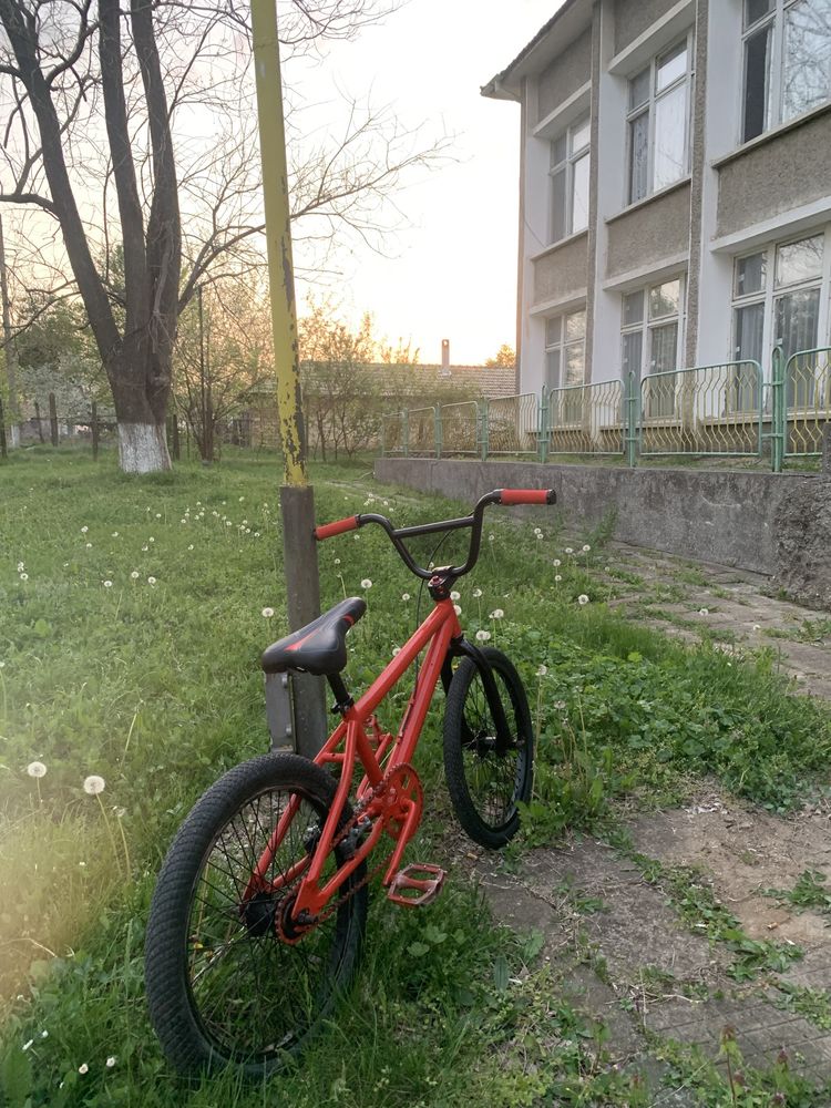 Bmx колело kiinnggg