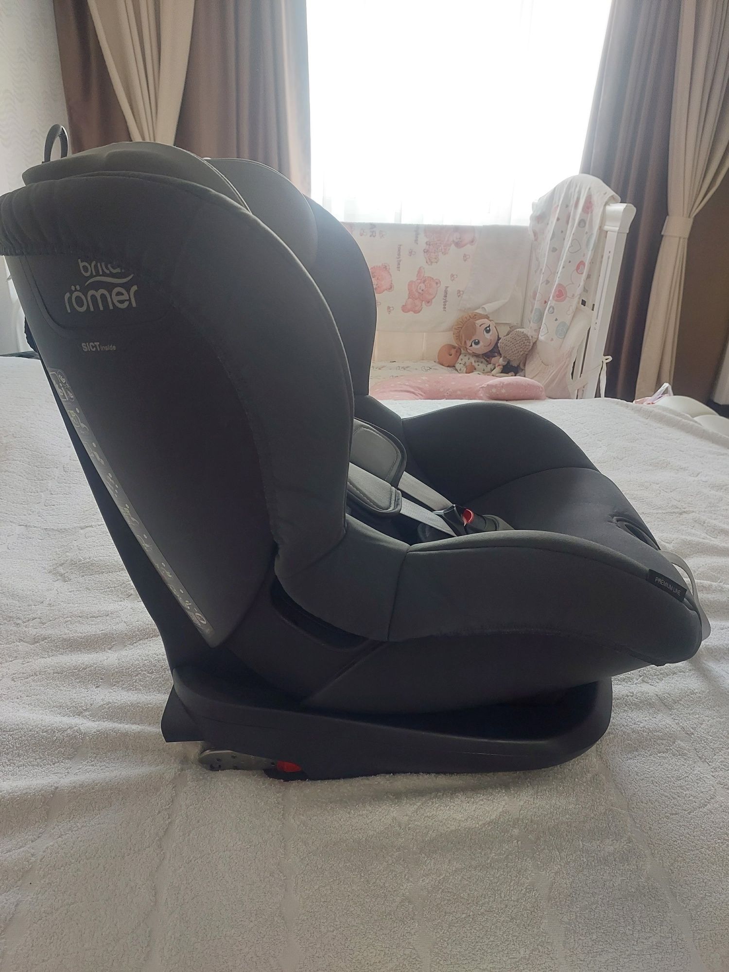 Автокресло britax romer