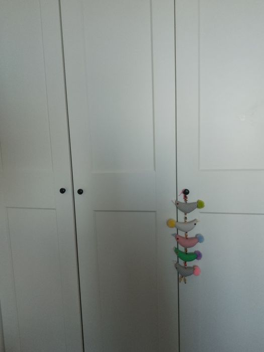 Трикрилен гардероб с копници ИКЕА 150/236/60