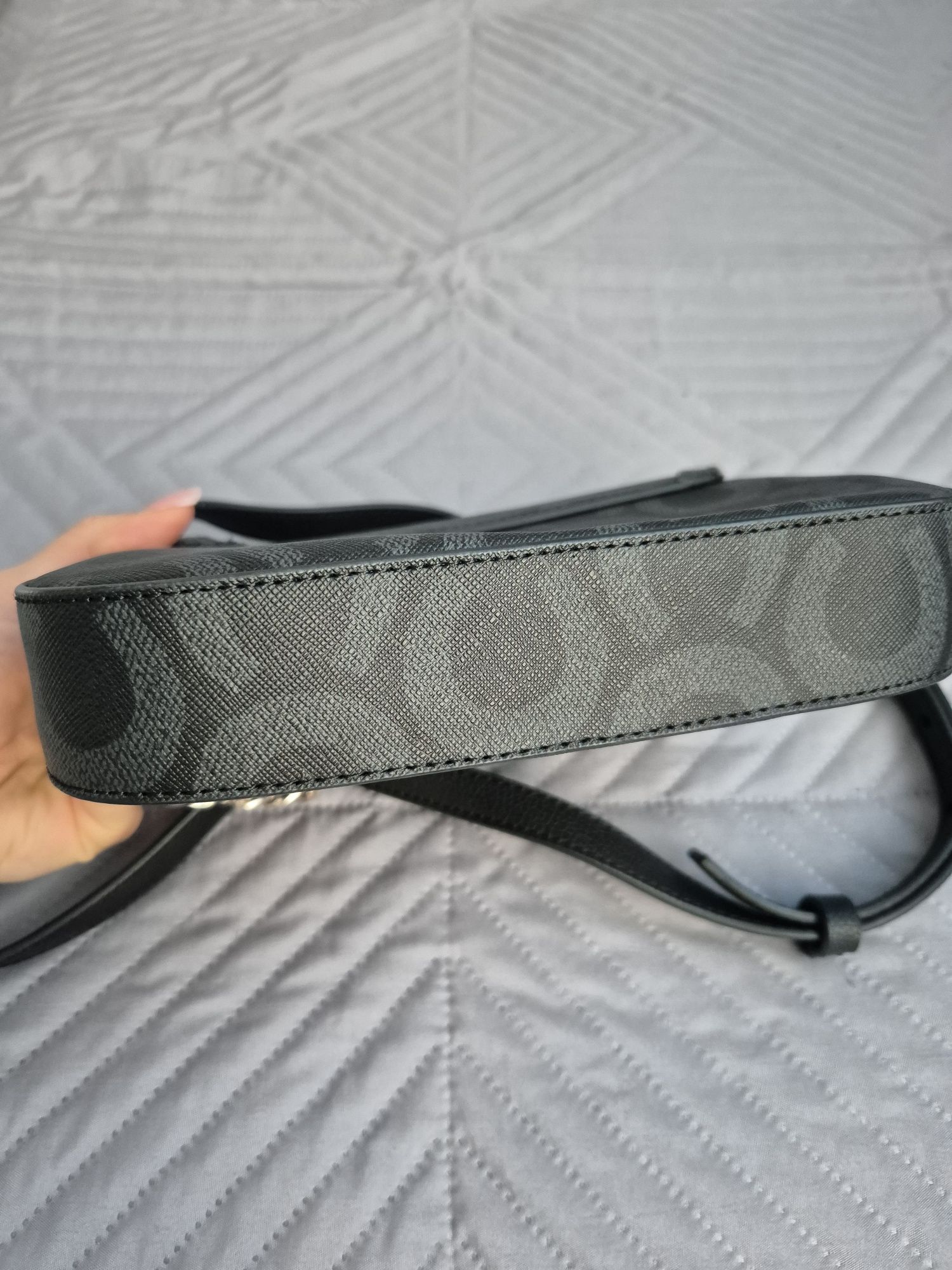 Черна дамска чанта U.S. Polo Assn.