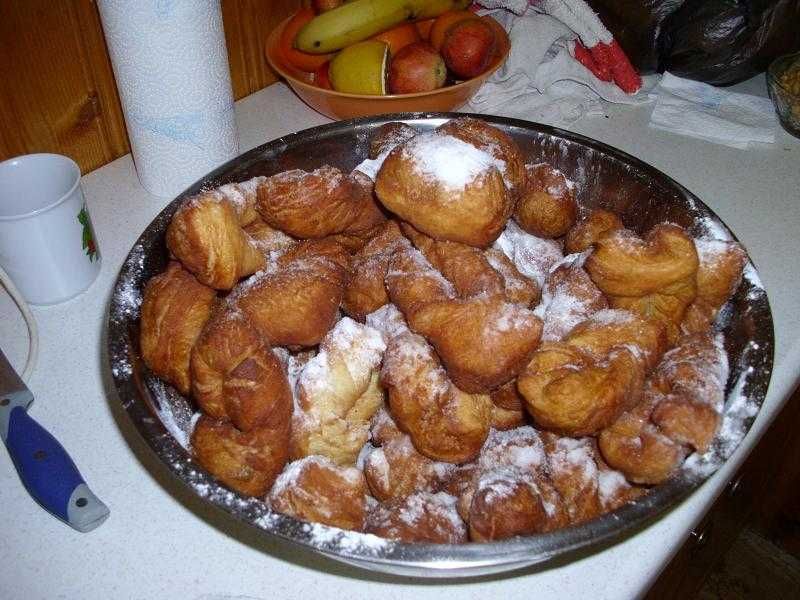 Pensiune de închiriat la Rasca