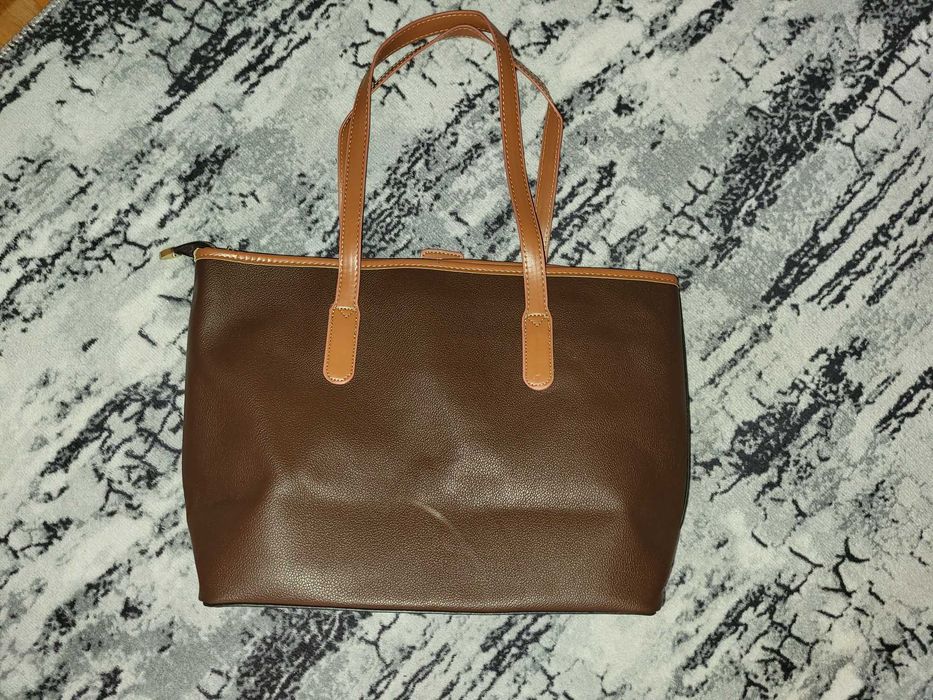 Чисто нова чанта