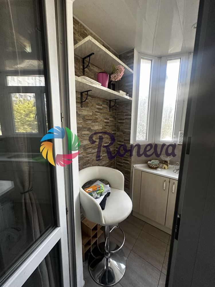 Продава се Тристаен апартамент в Варна, Младост 1 - 67 кв.м за 1933 €/кв.м - Снимка #5