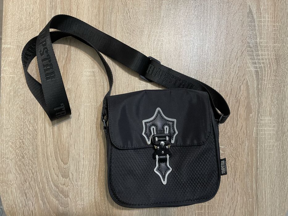 Trap star чанта.