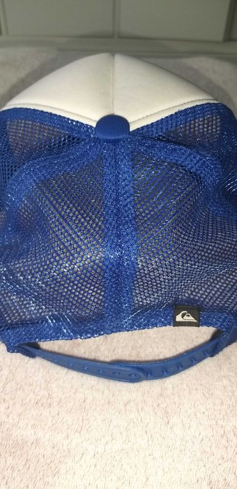 Шапки с права козирка nike,Jordan,quicksilver,Adidas,Chicago Bulls,