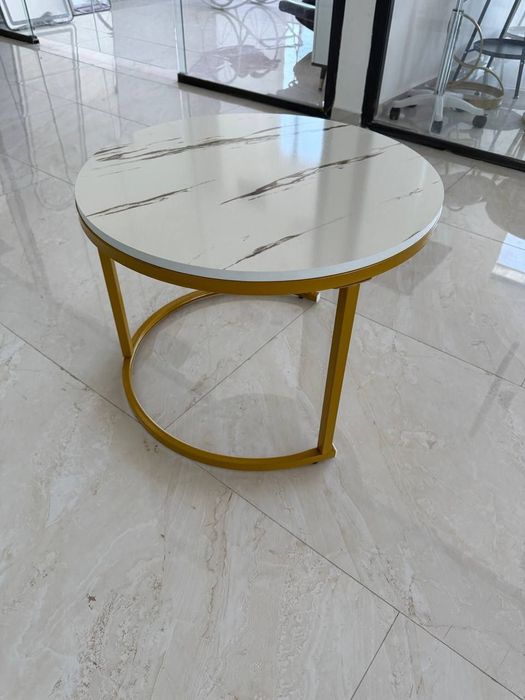 Журнальный столик