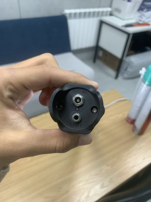 Lampa sotiladi ardinal !