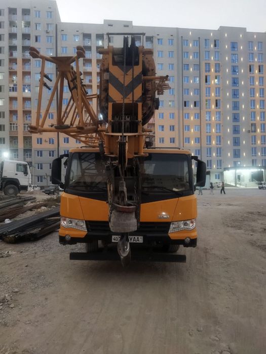 Автокран    XCMG