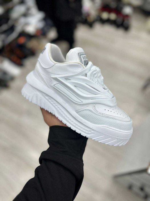 Adidasi Dama versace