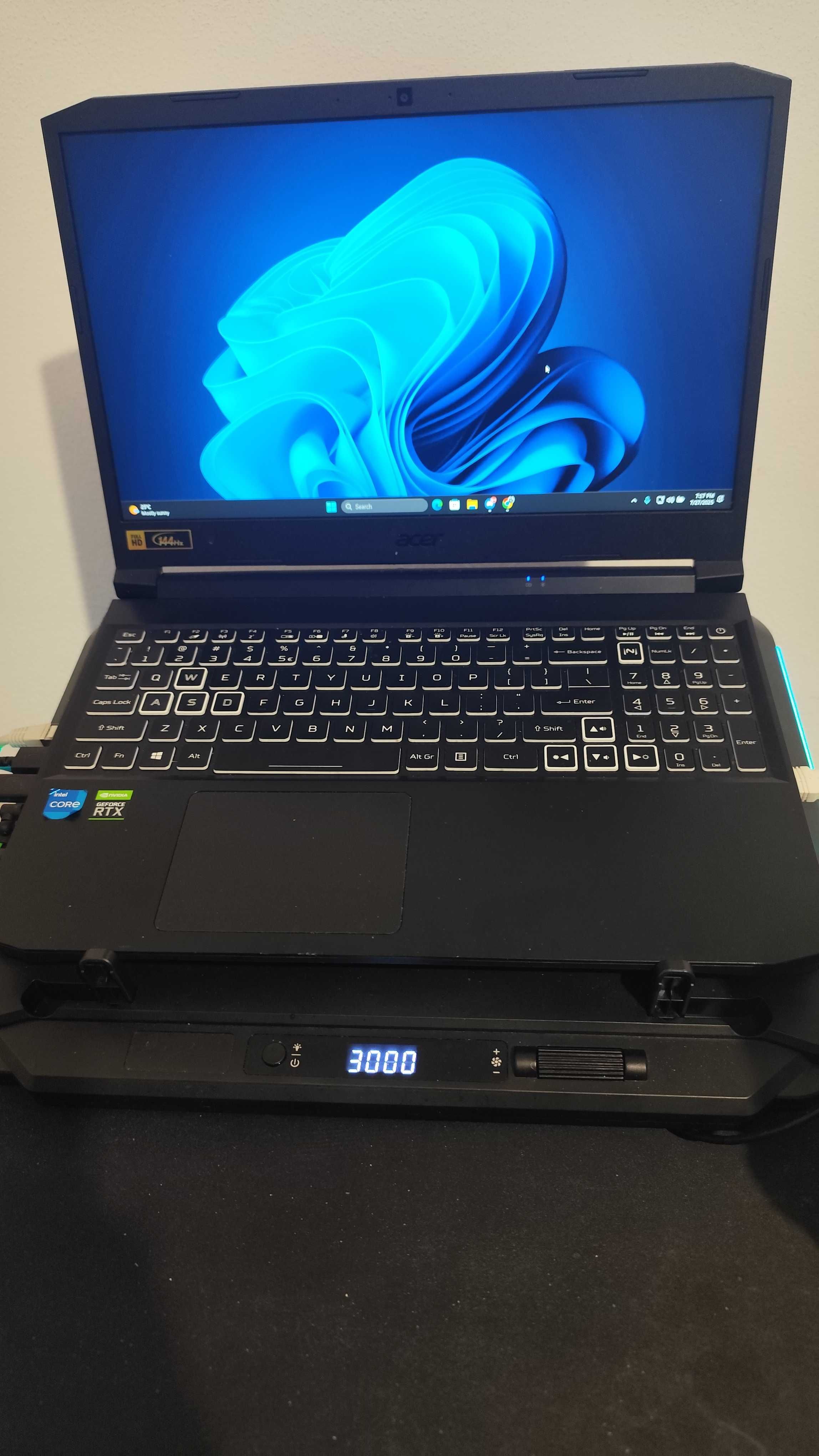 Laptop de gaming Acer Nitro 5 An515-57 + cooler de răcire