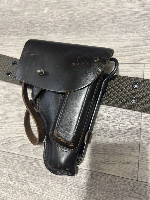 Продам кобуру с ремнем портупея. Состояние нового.