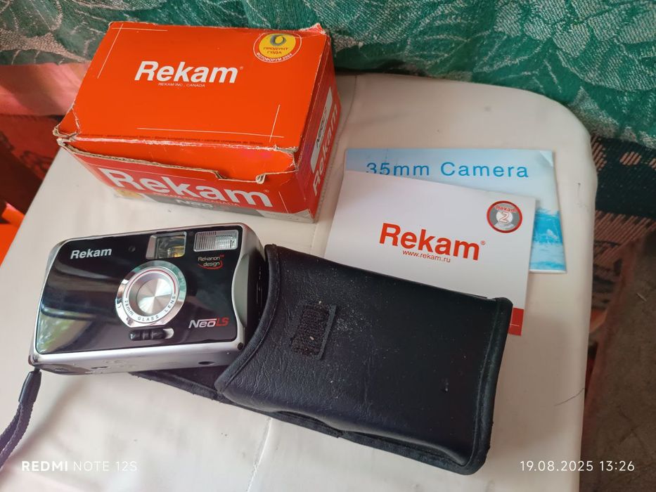 Plyonkali fotoapparat sotiladi