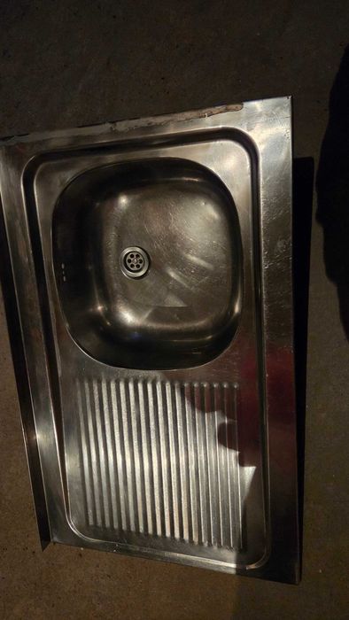 Продавам мивка алпака 80/51 см