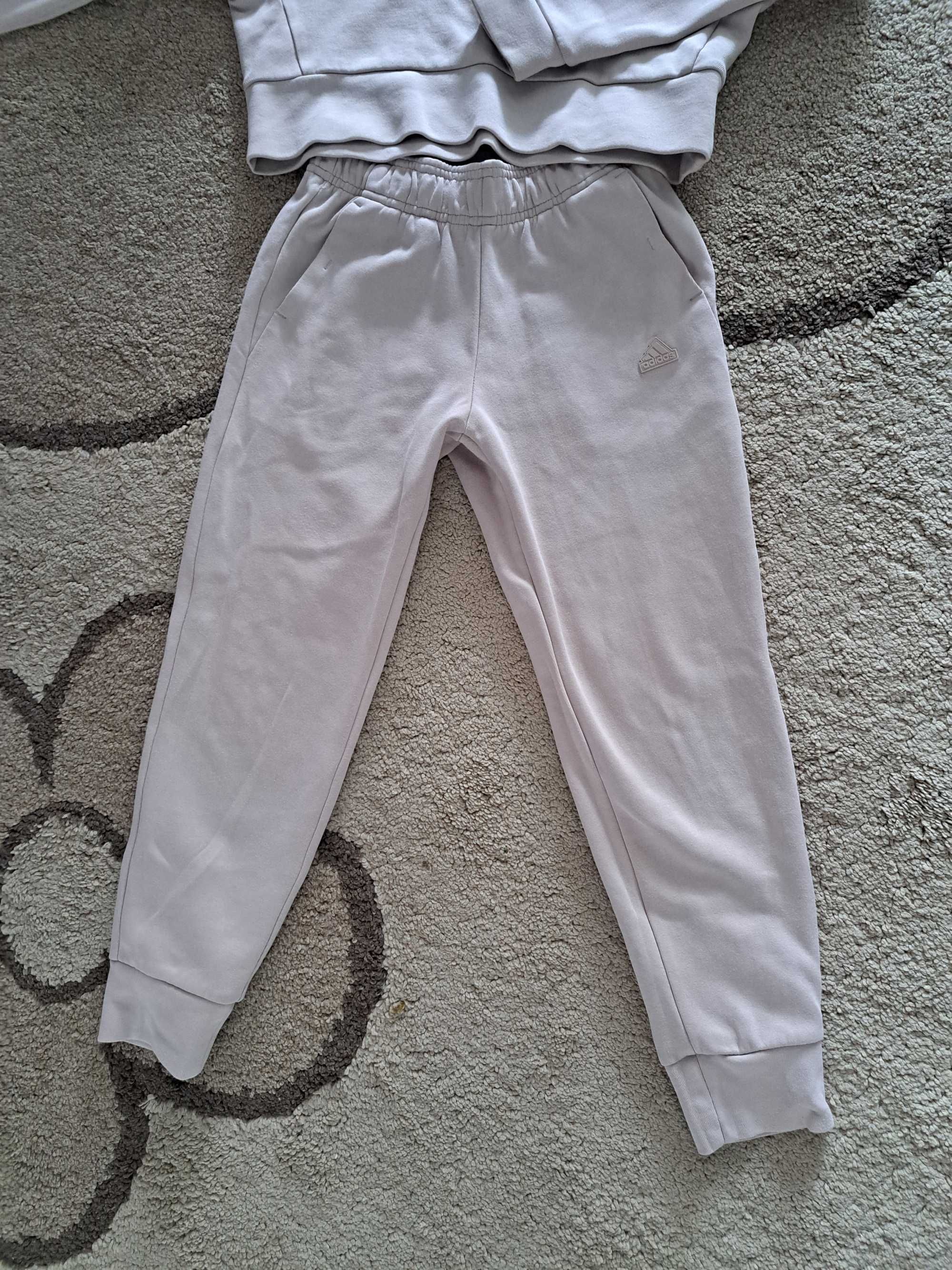 Детски екип Adidas р-р 140 /9-10 г.