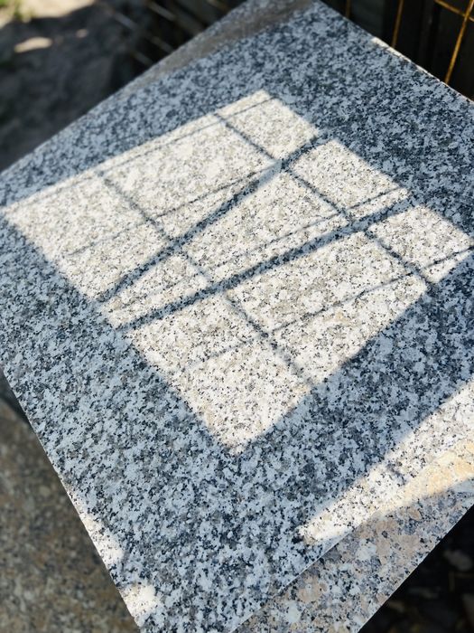 Гранит в наличии! Монтаж цоколя, установка.