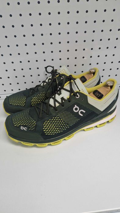 Оригинални мъжки маратонки- On CloudSurfer