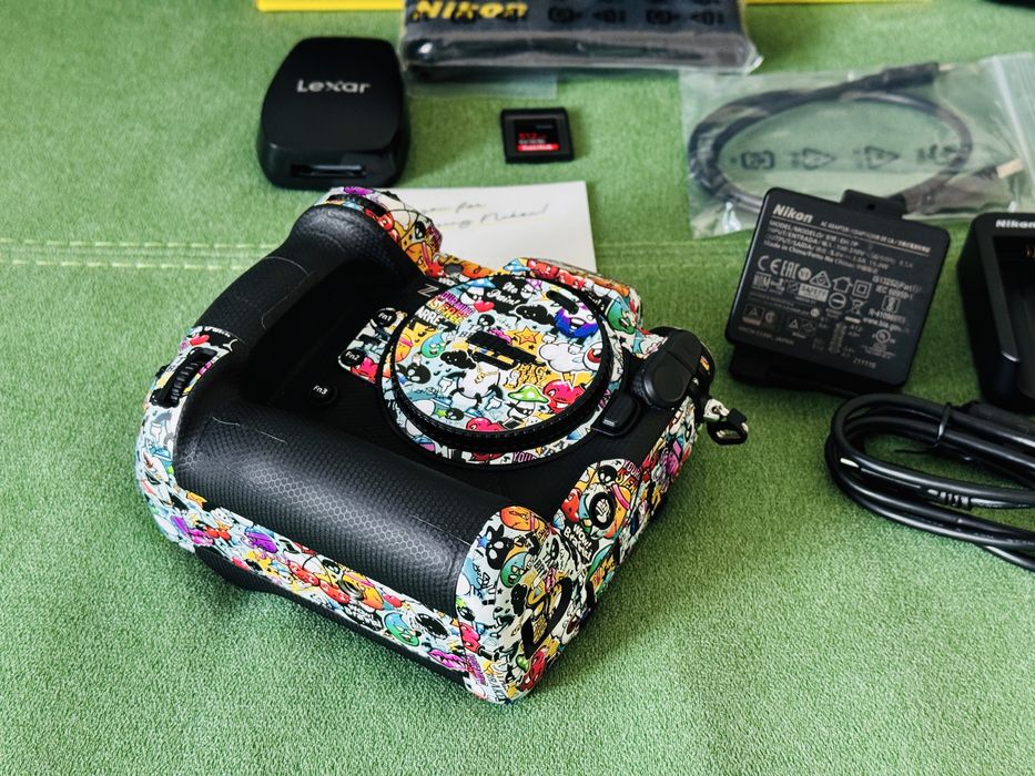 Nikon Z9 cu skin + Adaptor FTZ II + Acumulator Nikon + CFExpress 512Gb