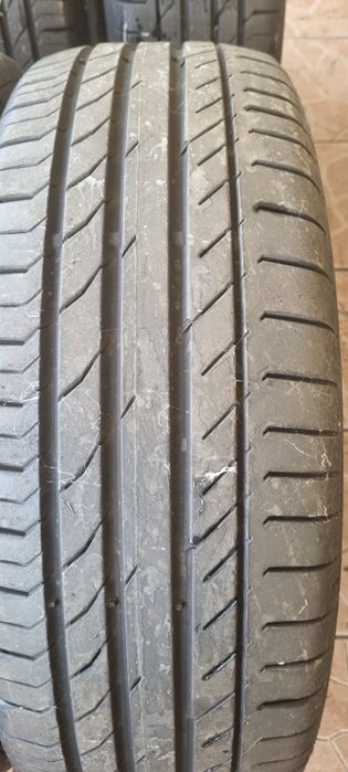 Vând cauciucuri- Continental 225 60 18