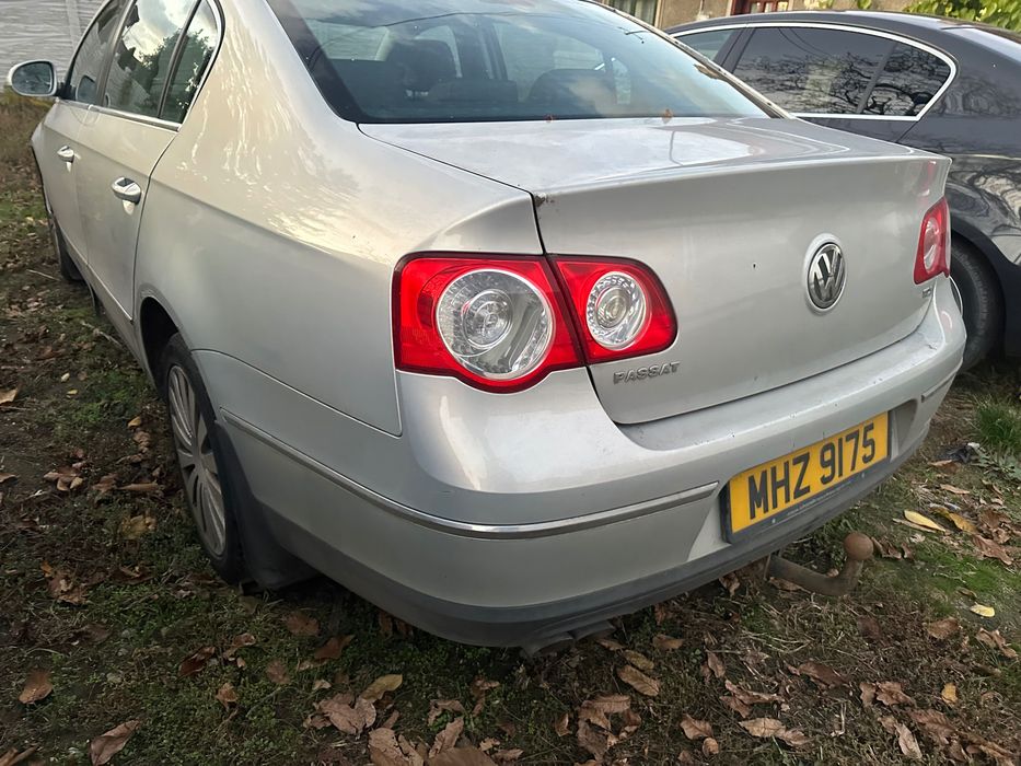 Vw Passat B6 2.0tdi Euro 5 Adus recent vopsea originală Volan dreapta