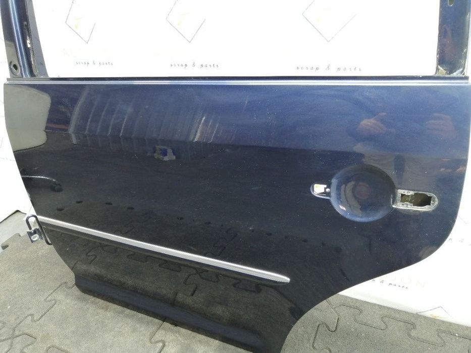 Usa  Portiera spate stanga spate VOLKSWAGEN TOURAN 1T3 2010 - 2015 TDI CFHF, CLCA 1T0833055S