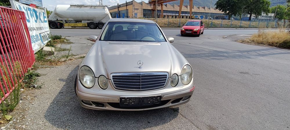 Мерцедес е220 mercedes e220 2.2CDI 150кс w211 за части