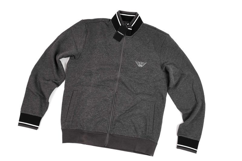 ПРОМО ARMANI -S,M и XL -мъжки сив плътен зимен спортен екип- комплект