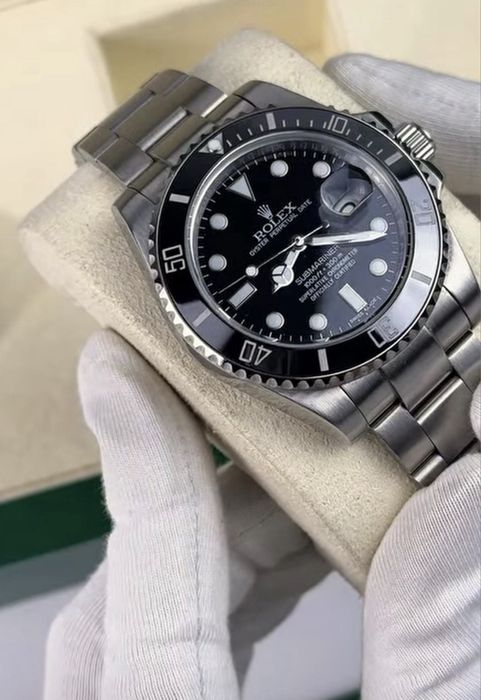 Rolex submariner часы премиум класса.