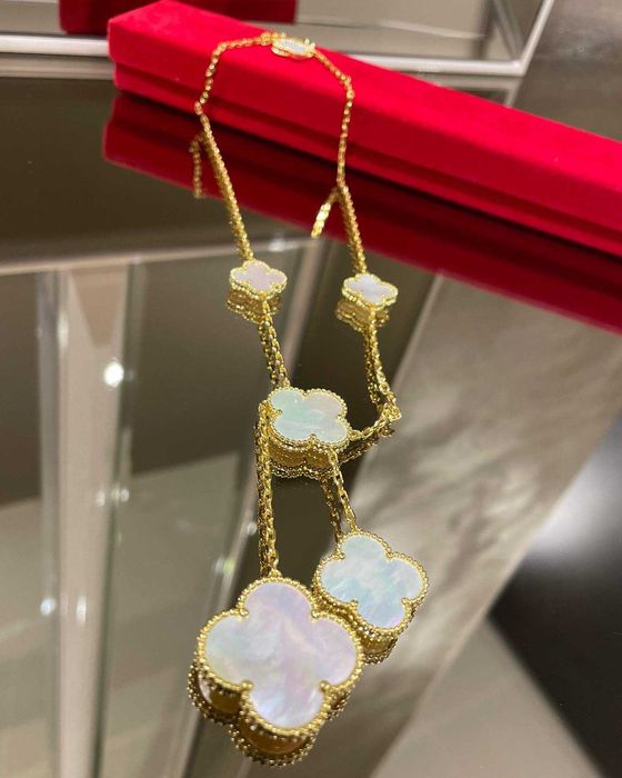 Van Cleef & Arpels VCA Gold 6 Magic Mother Pearl Alhambra Дамско Колие