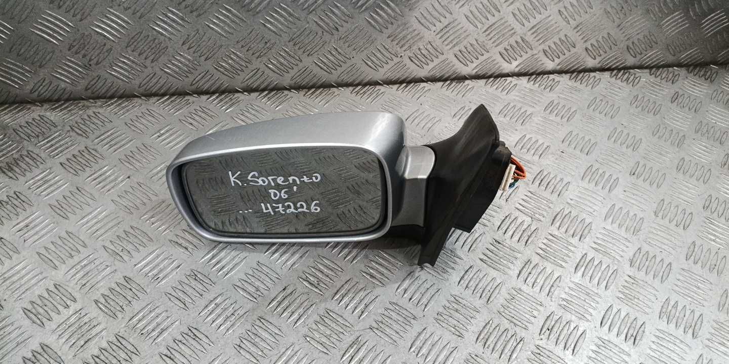 Огледало огледала Kia Sorento 2006г.