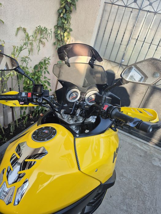 Suzuki DL1000 V-Strom