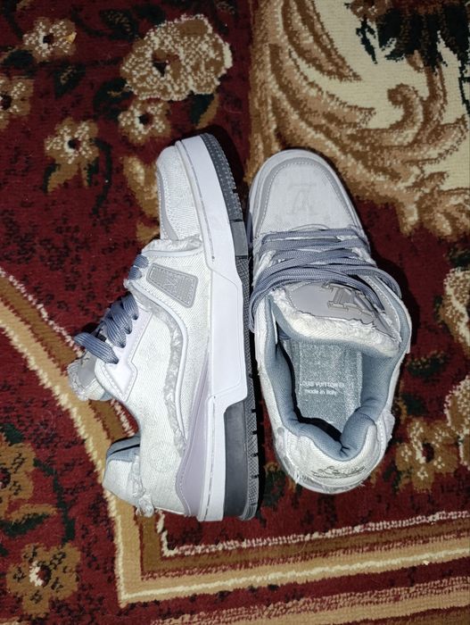 Продаются кеды Луи Витон