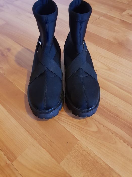 Ghete femei impermeabile