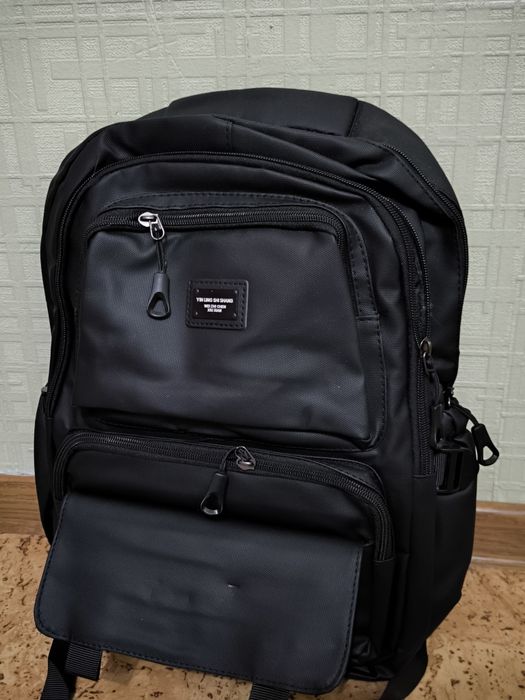 Ввзрослый рюкзак унисекс из кож замама