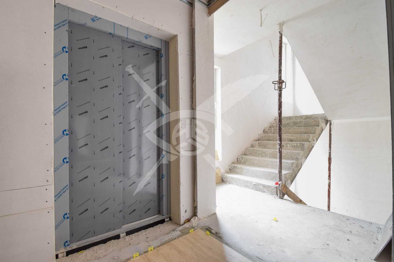 Тристаен апартамент в ж.к. Студентски град № 920-26945