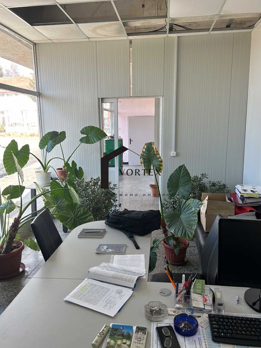 Продава се Магазин в с. Веринско, Област София-област - 521 кв.м за 327 €/кв.м - Снимка #4