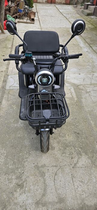 Cielo plus triciclu electric